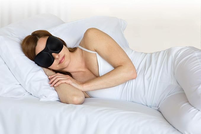 Bucky 40 Blinks No Pressure Printed Eye Mask - Image 4