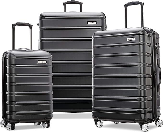Samsonite Omni 2 Hardside Expandable Luggage by Samsonite